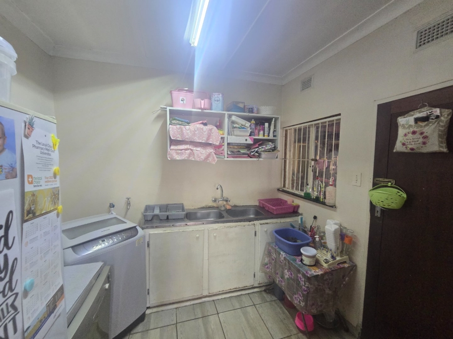 5 Bedroom Property for Sale in Fichardt Park Free State